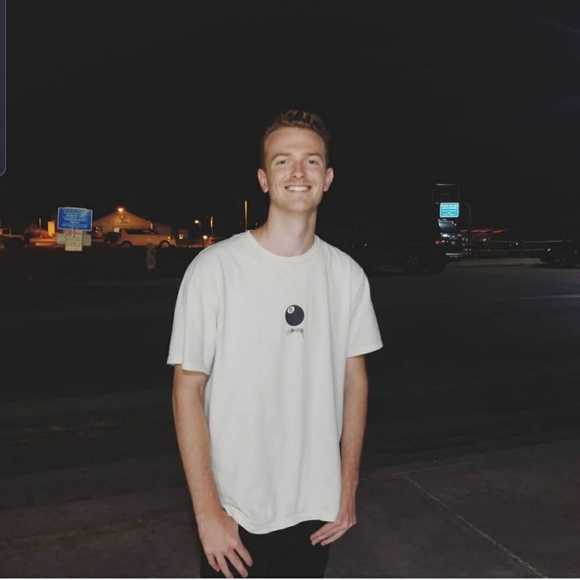 Meet your Posher, Matthew - Picture 3 of 3